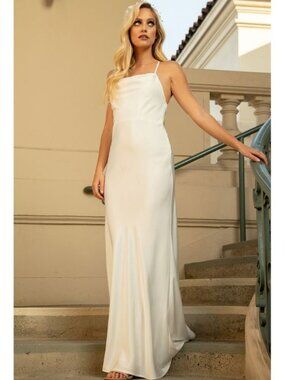 Clearance White Size 8 Spaghetti Straps Wedding Gown by Amelia Couture 6111